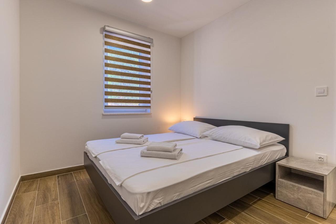 Apartman Vischetti Cres Eksteriør bilde