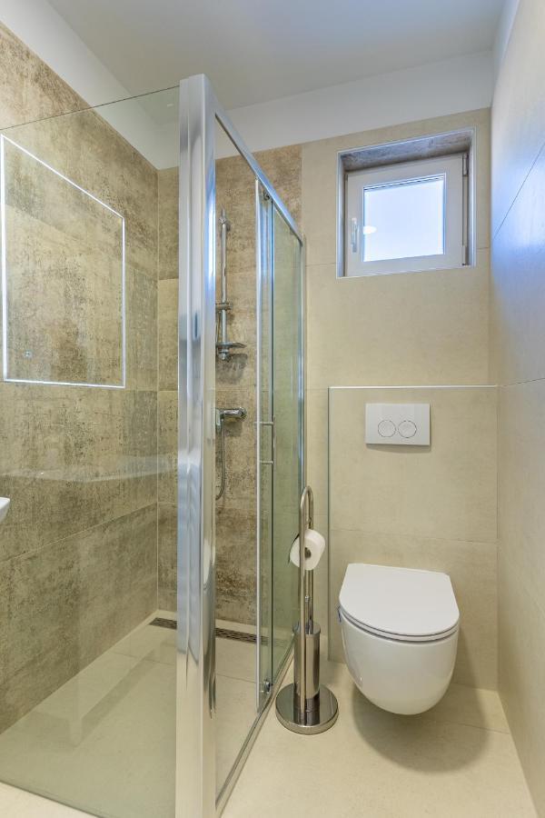 Apartman Vischetti Cres Eksteriør bilde